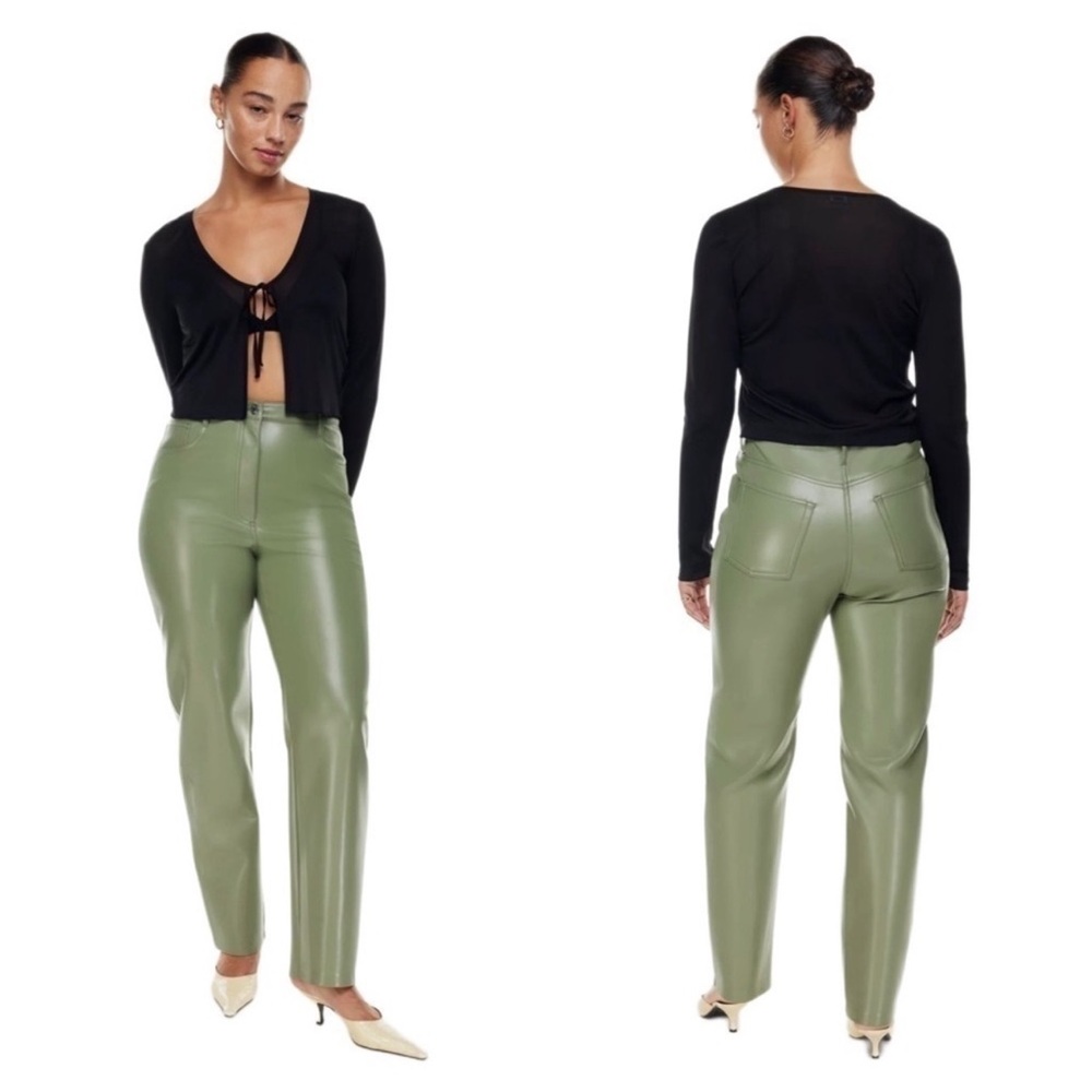 Wilfred by Aritzia The Melina Cropped Pant High Waist Vegan Leather
Sage Size 4